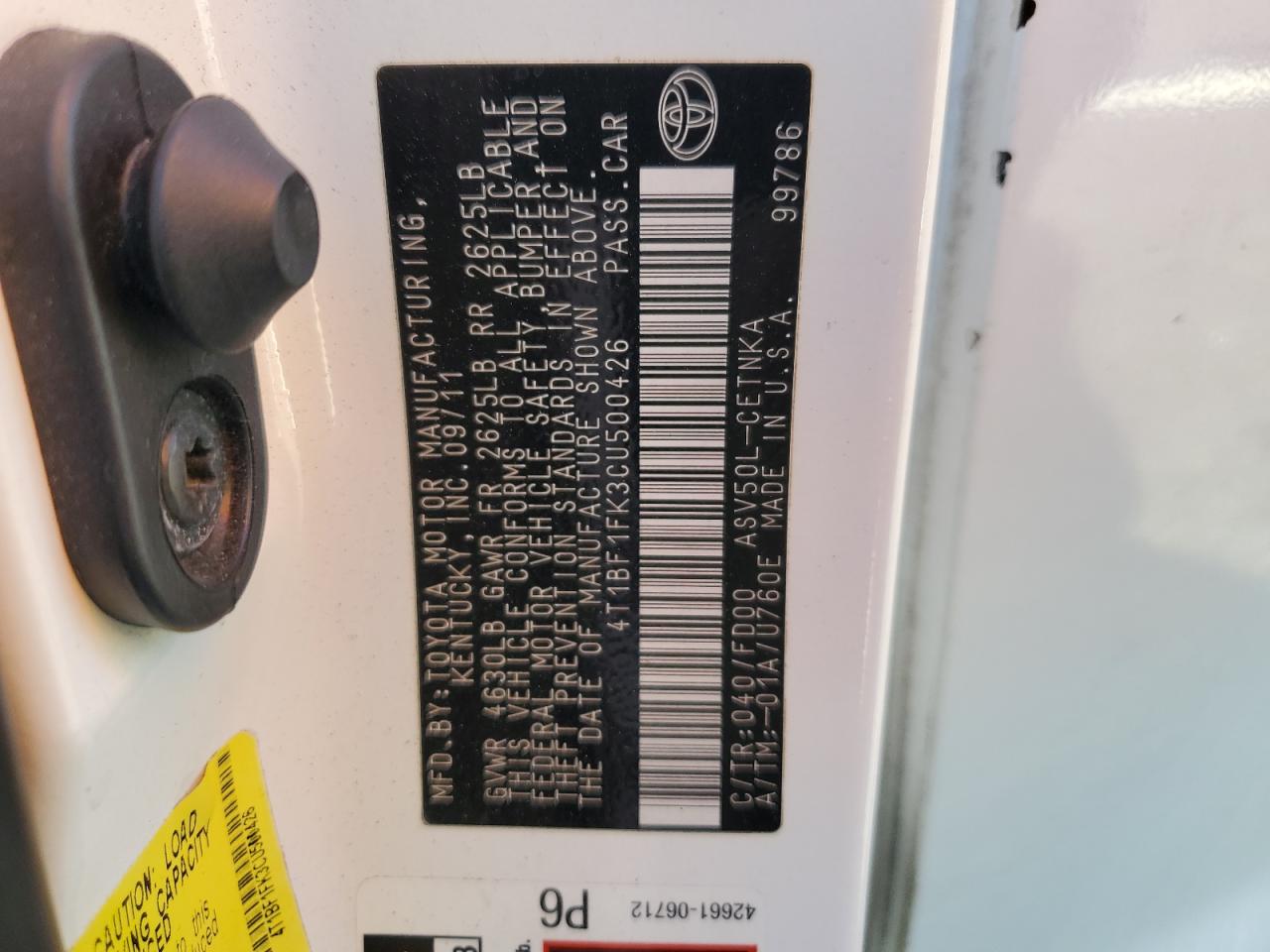 2012 Toyota Camry - Image 12