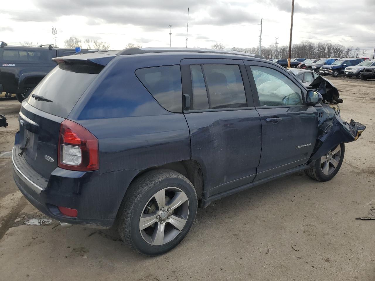 2016 Jeep Compass - Image 3