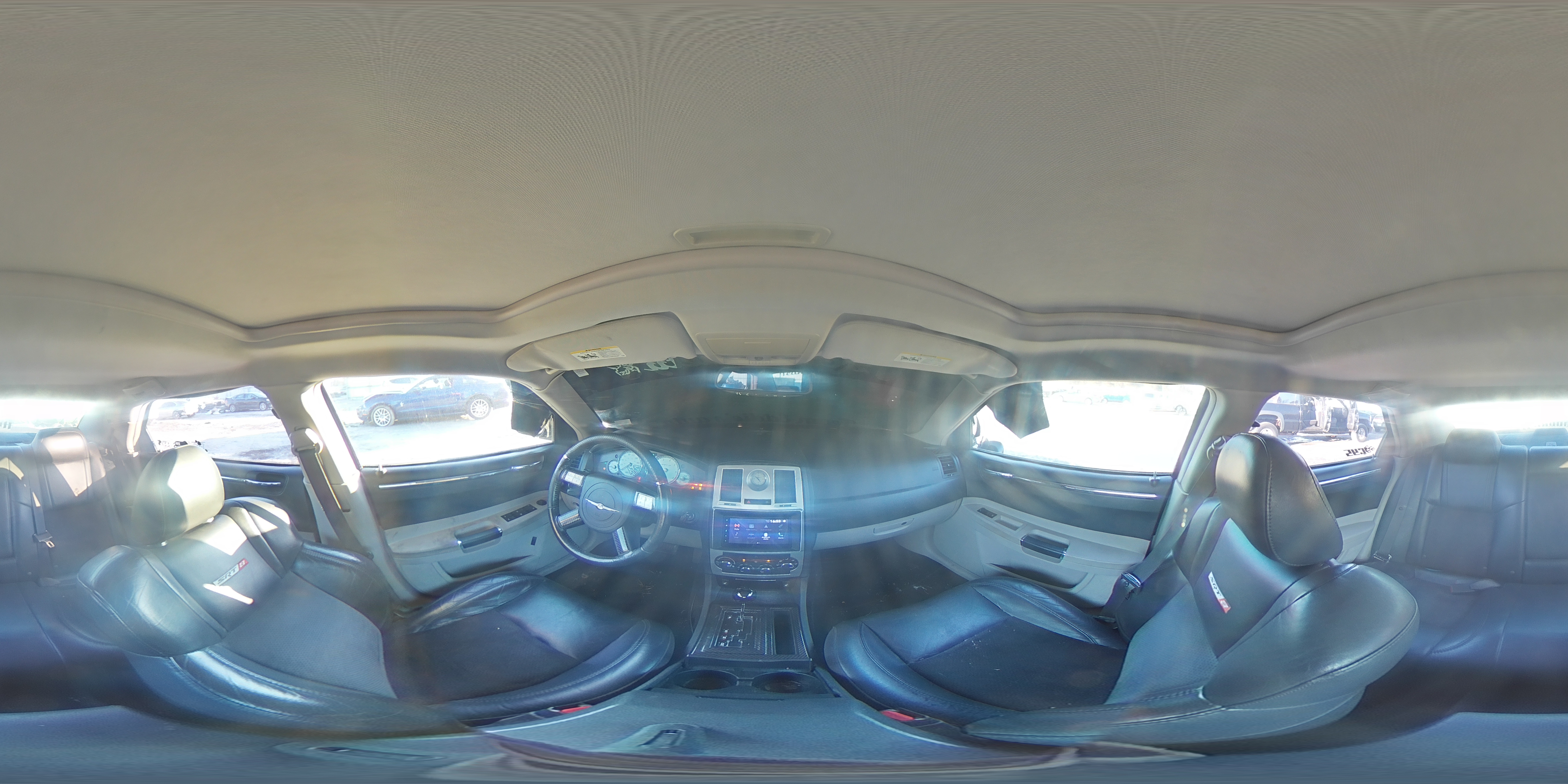 2006 Chrysler 300 - Image 13