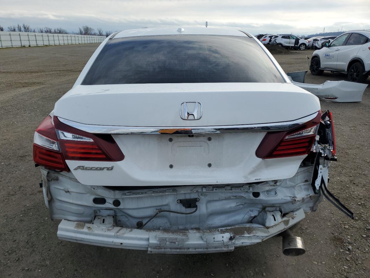 2017 Honda Accord - Image 6