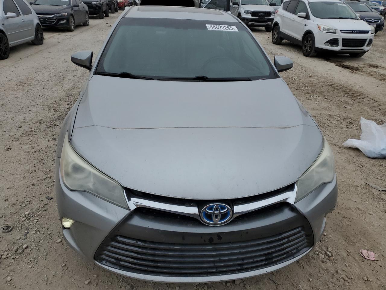 2015 Toyota Camry - Image 5