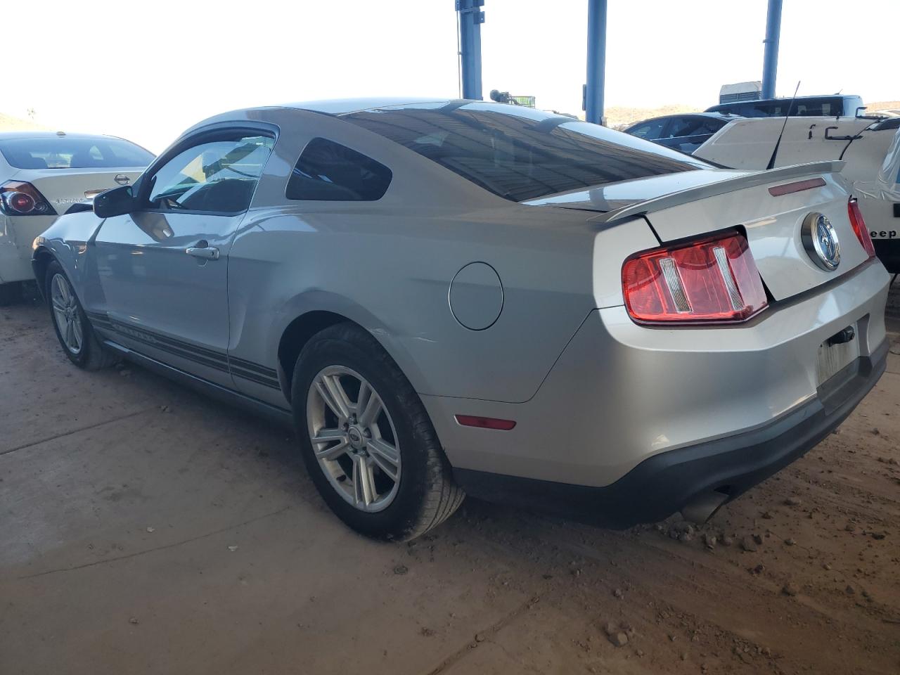2012 Ford Mustang - Image 2