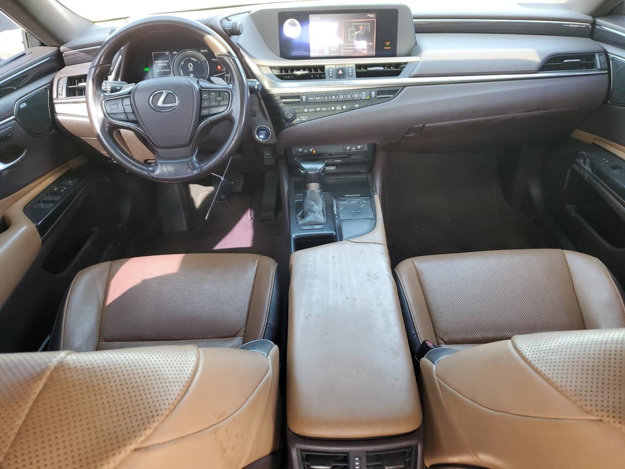 2019 Lexus ES - Image 8