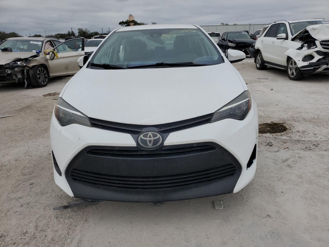 2018 Toyota Corolla - Image 5