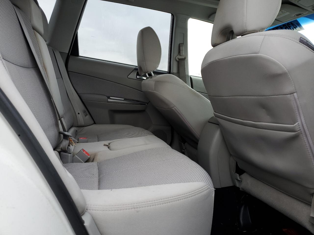 2013 Subaru Forester - Image 11