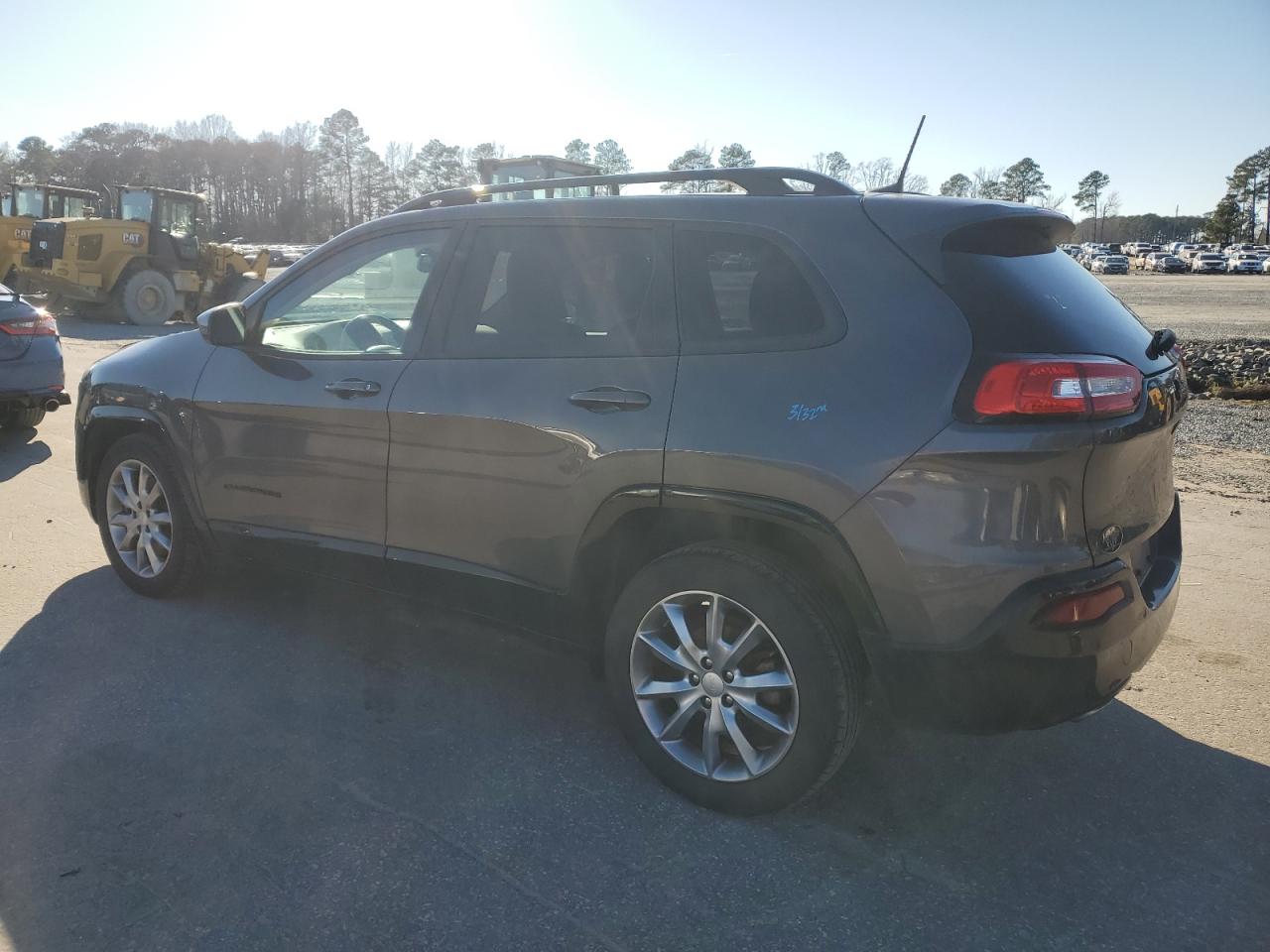 2018 Jeep Grand Cherokee - Image 2