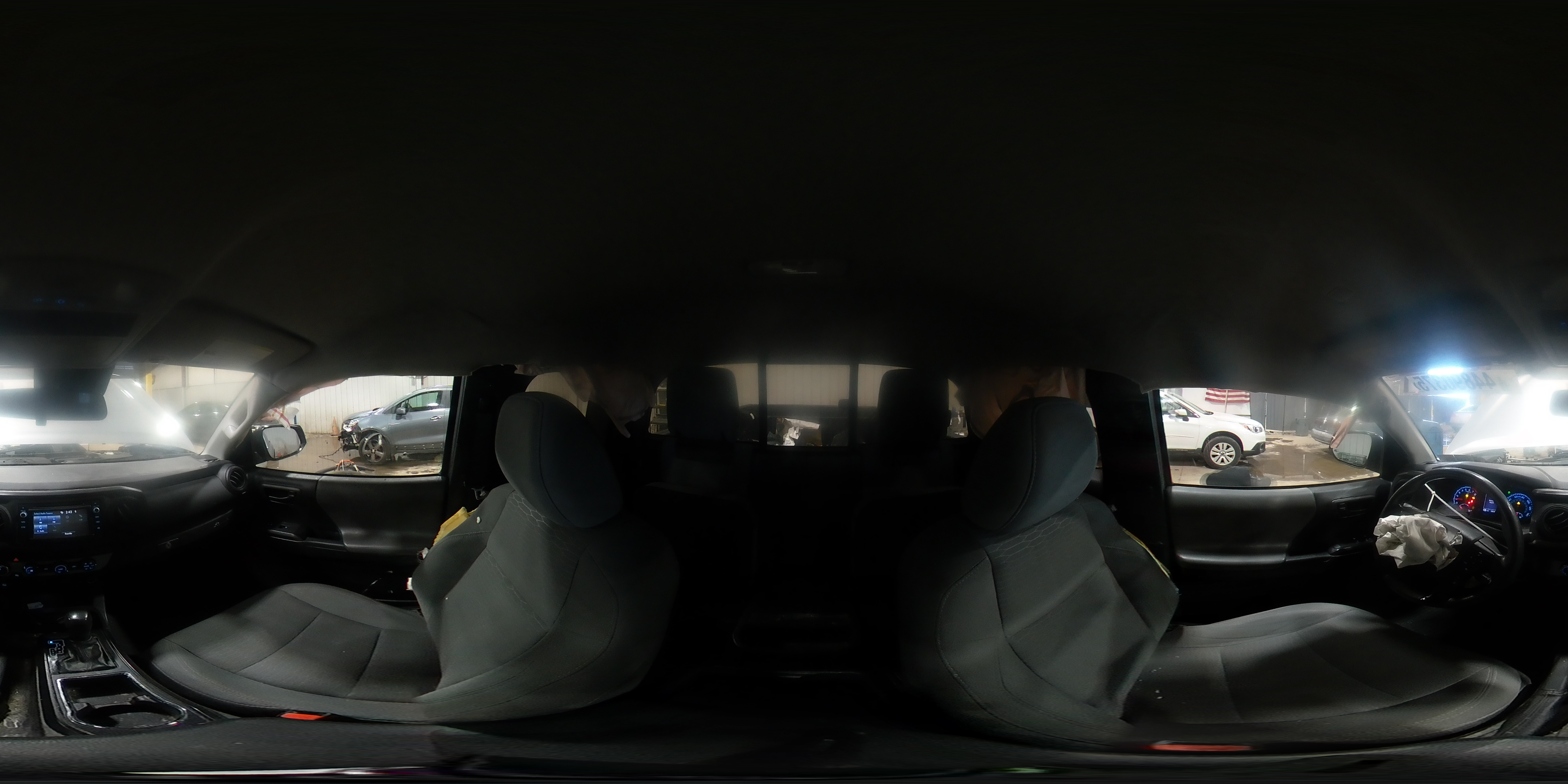 2019 Toyota Tacoma - Image 14