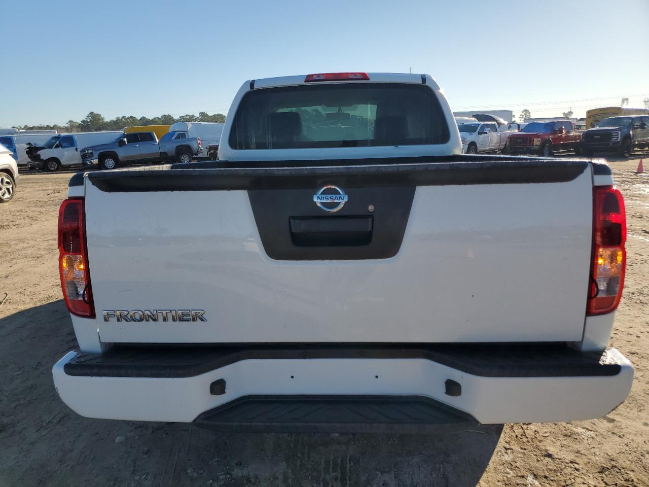 2021 Nissan Navara (Frontier) - Image 6
