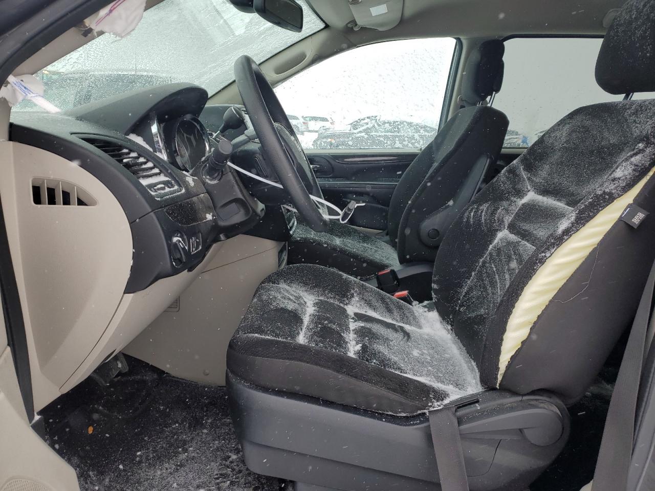 2019 Dodge Caravan - Image 7