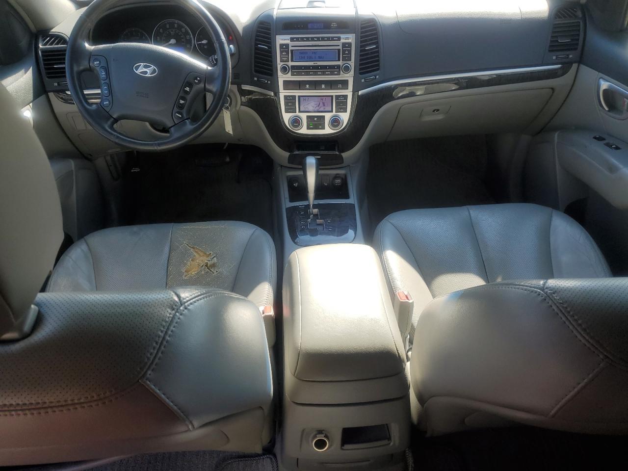 2007 Hyundai Santa Fe - Image 8