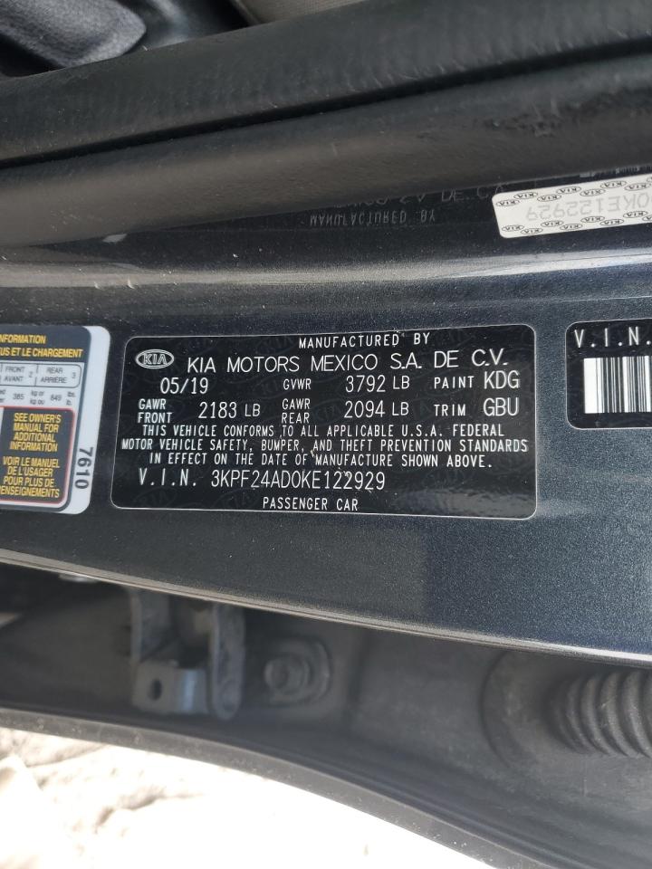 2019 Kia Forte - Image 14