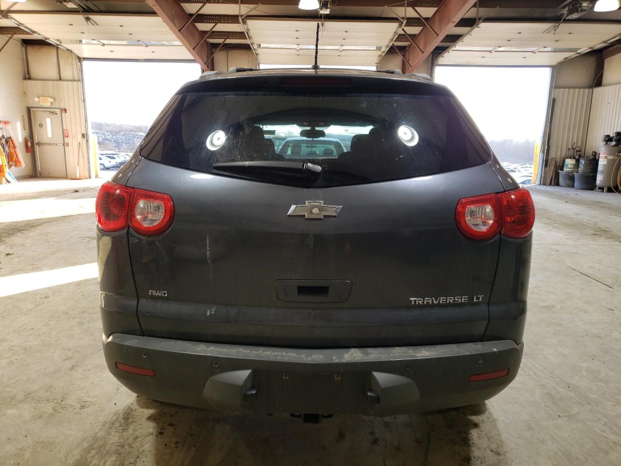 2012 Chevrolet Traverse - Image 6