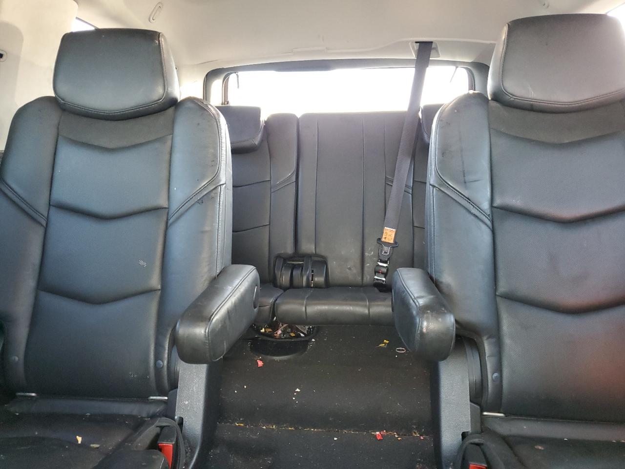 2019 Cadillac Escalade - Image 10