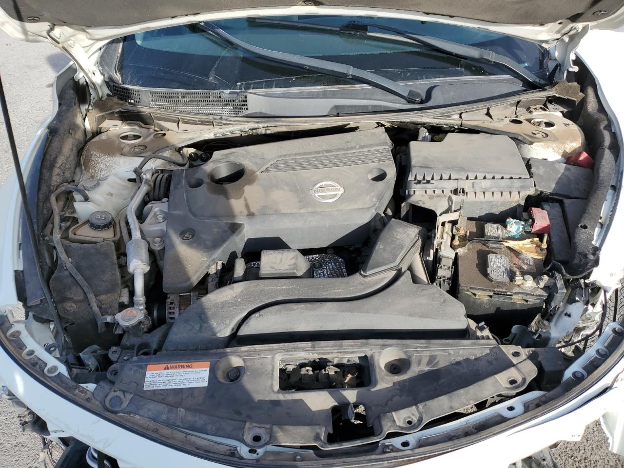 2015 Nissan Altima - Image 12