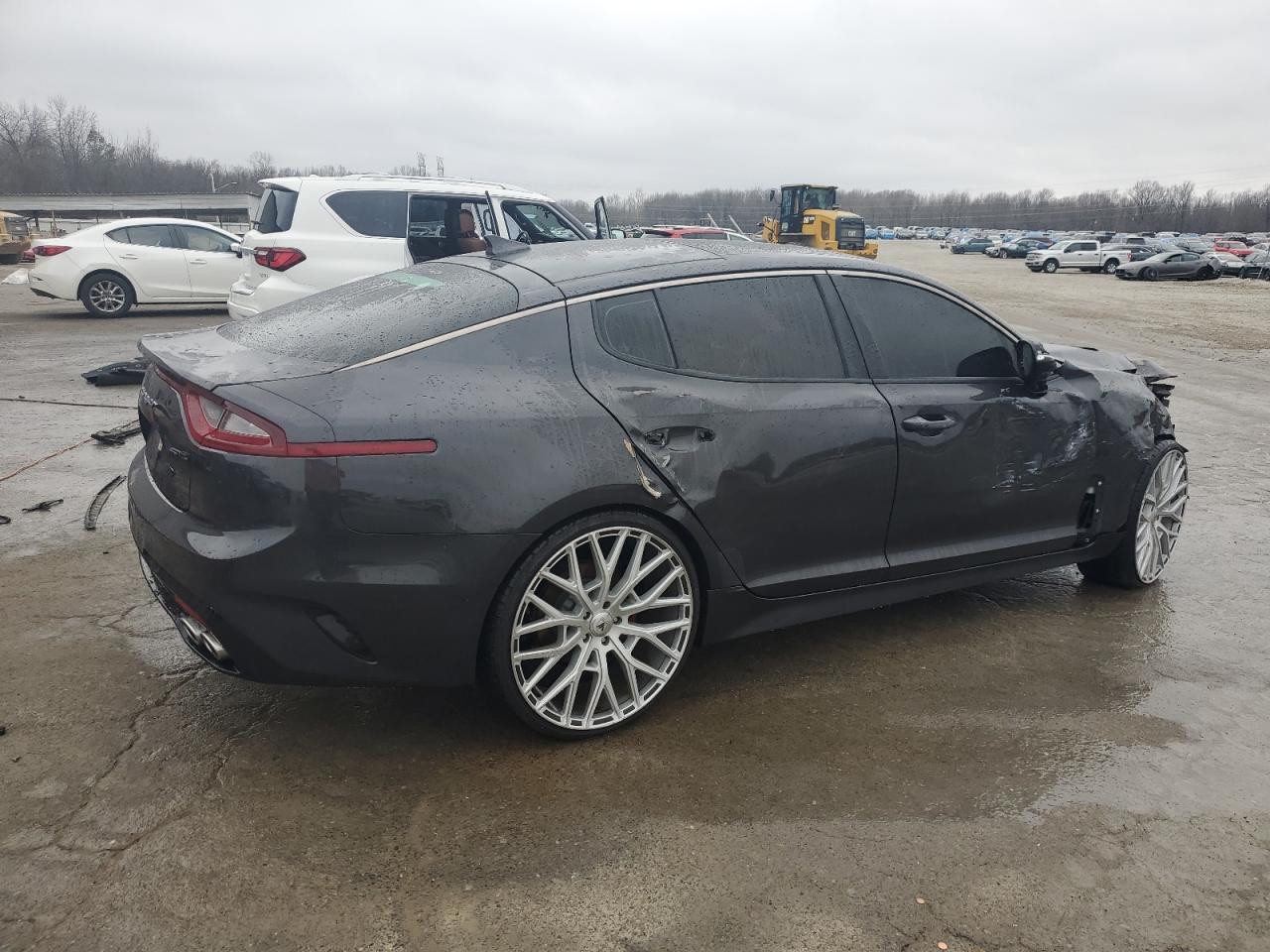 2021 Kia Stinger - Image 3