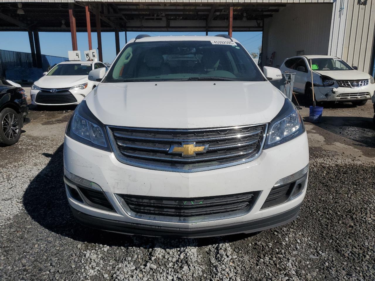 2017 Chevrolet Traverse - Image 5