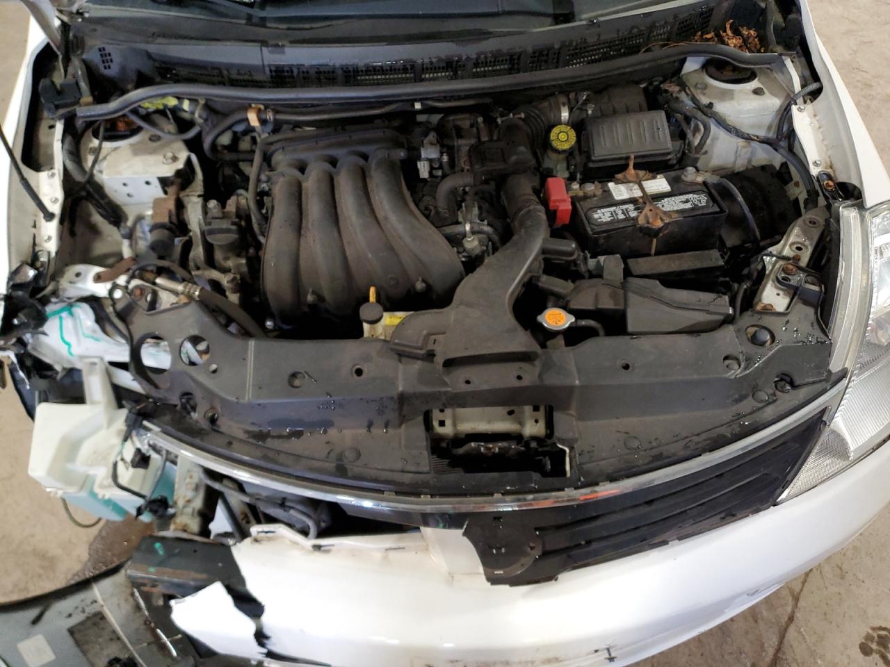 2012 Nissan Versa - Image 11