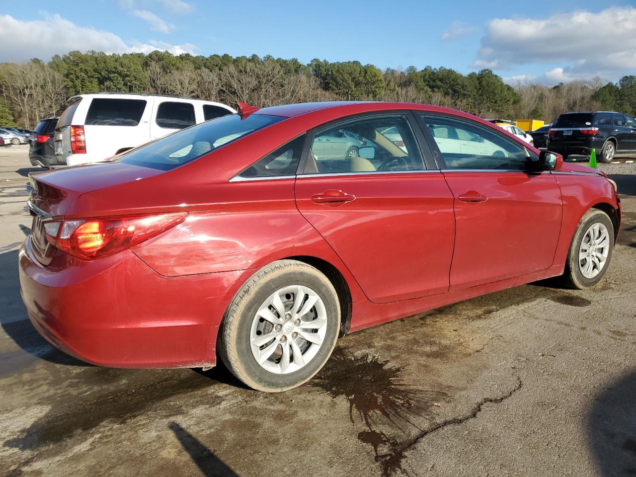 2011 Hyundai Sonata - Image 3