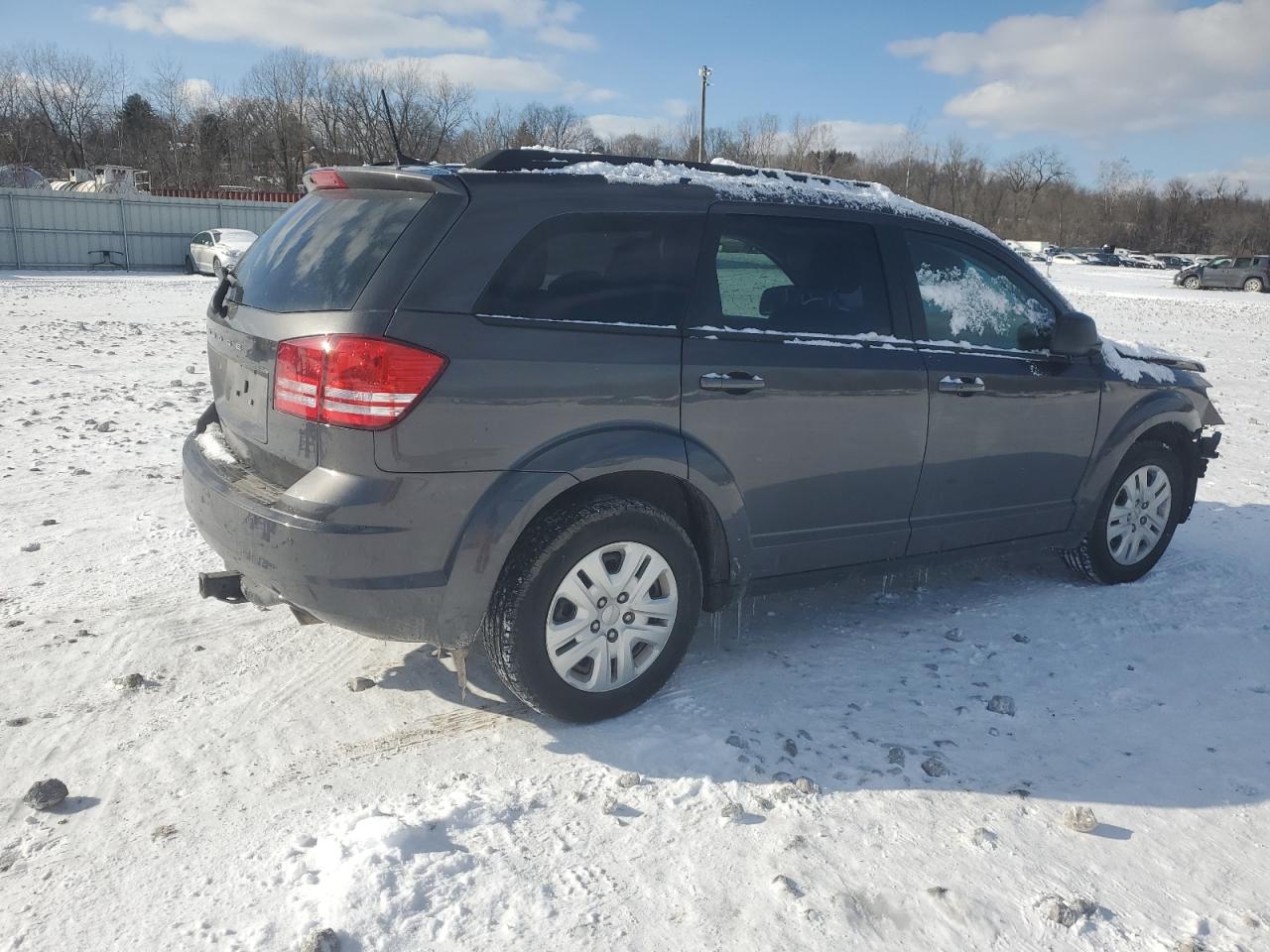 2020 Dodge Journey - Image 3
