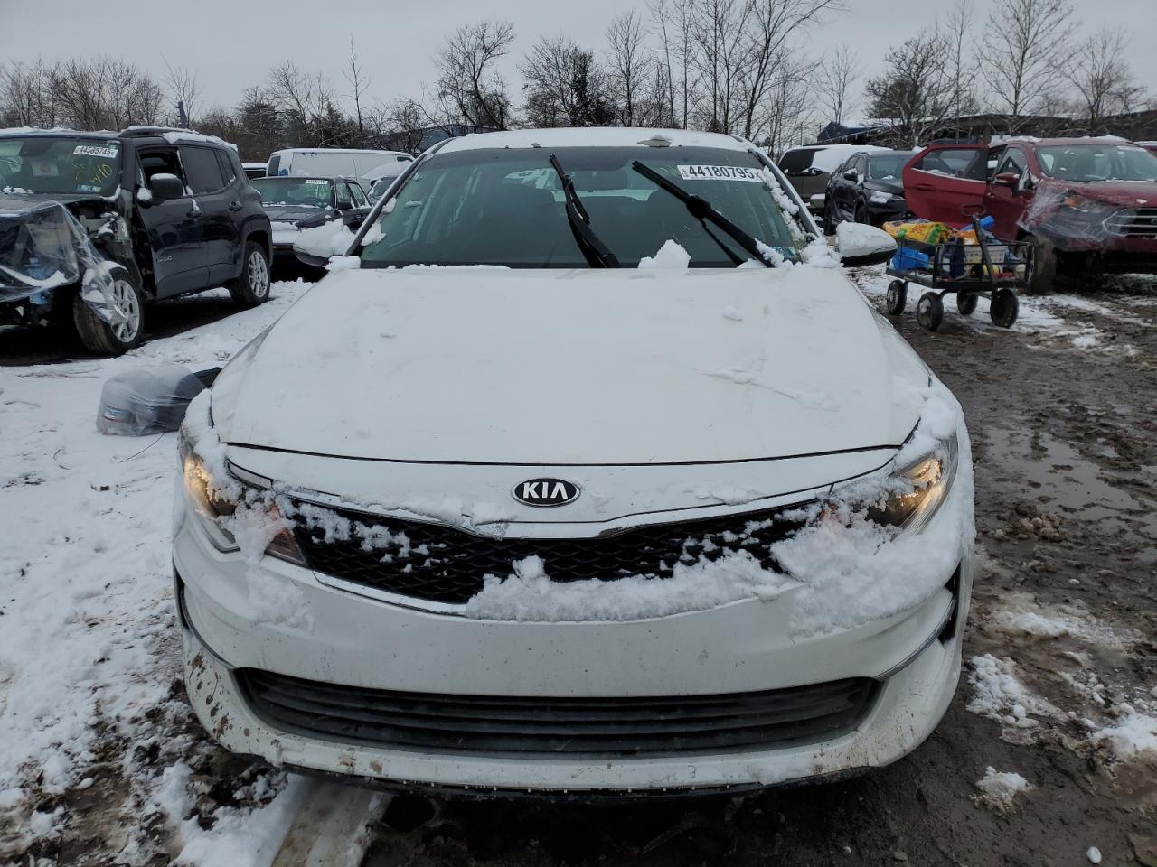 2016 Kia Optima - Image 5