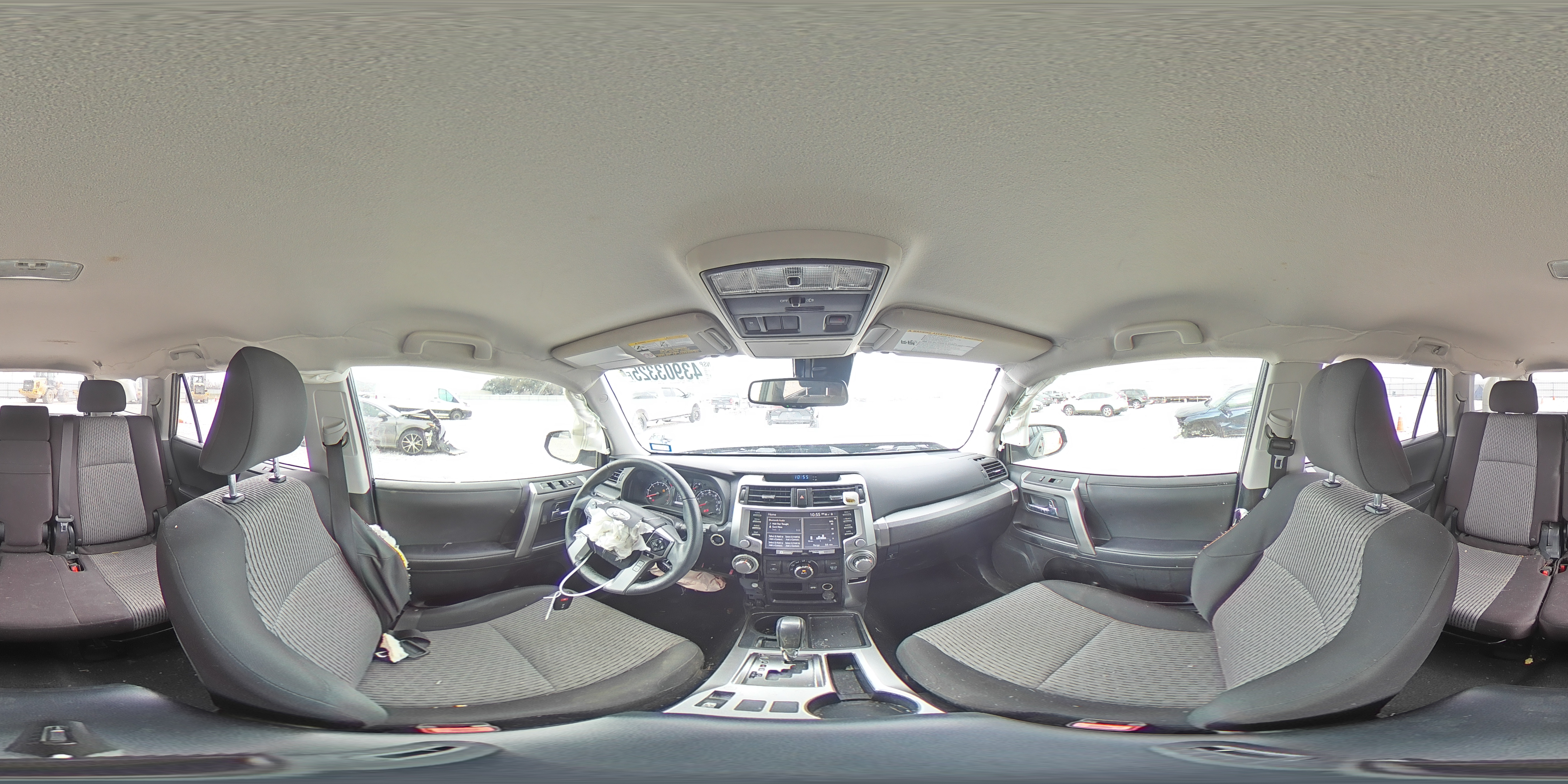 2022 Toyota 4Runner - Image 13