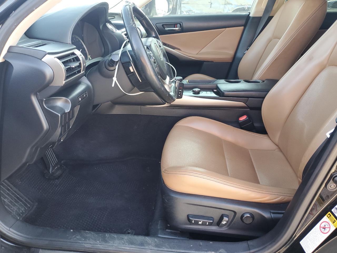2014 Lexus IS - Image 7