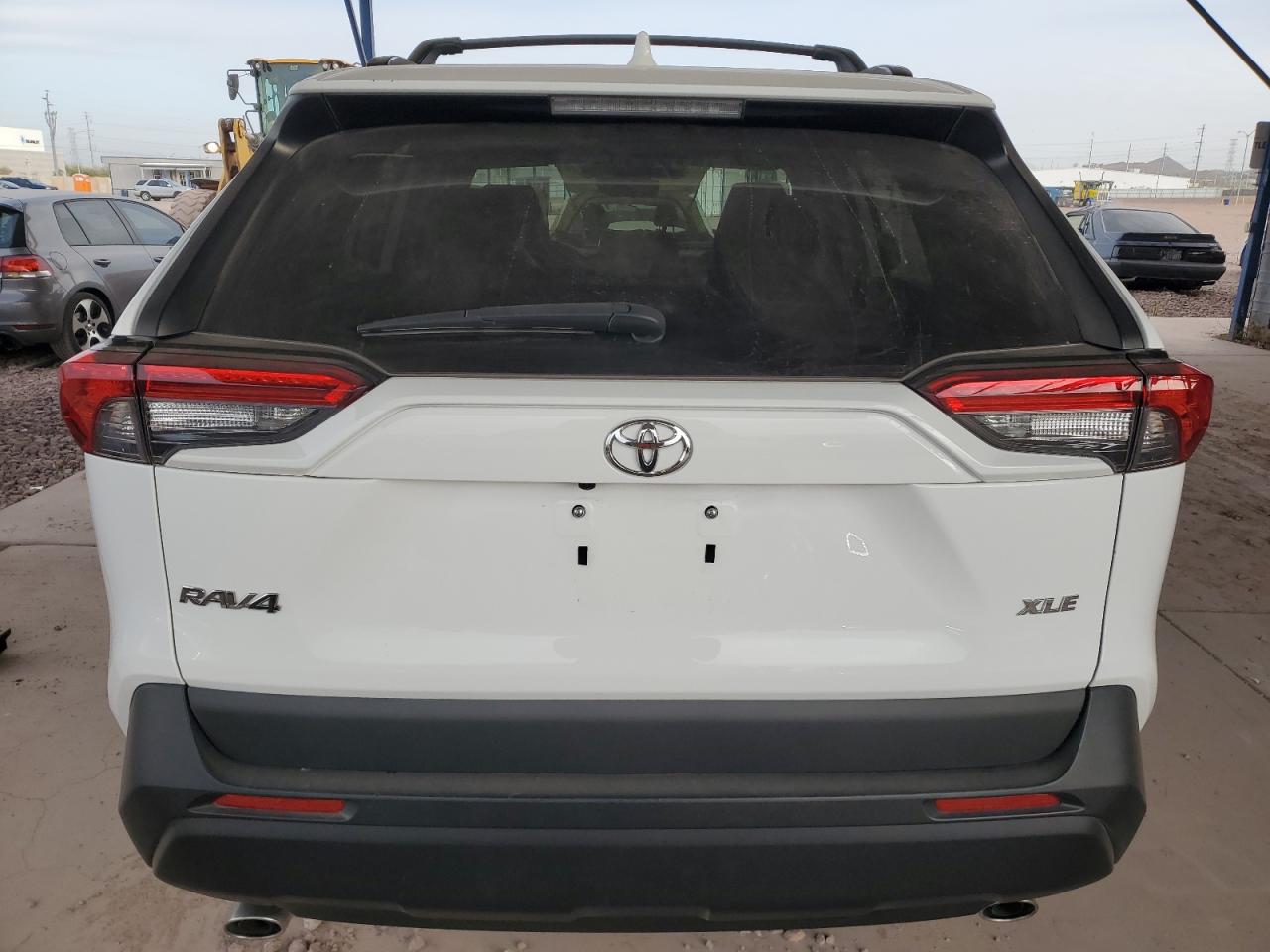 2021 Toyota RAV 4 - Image 6