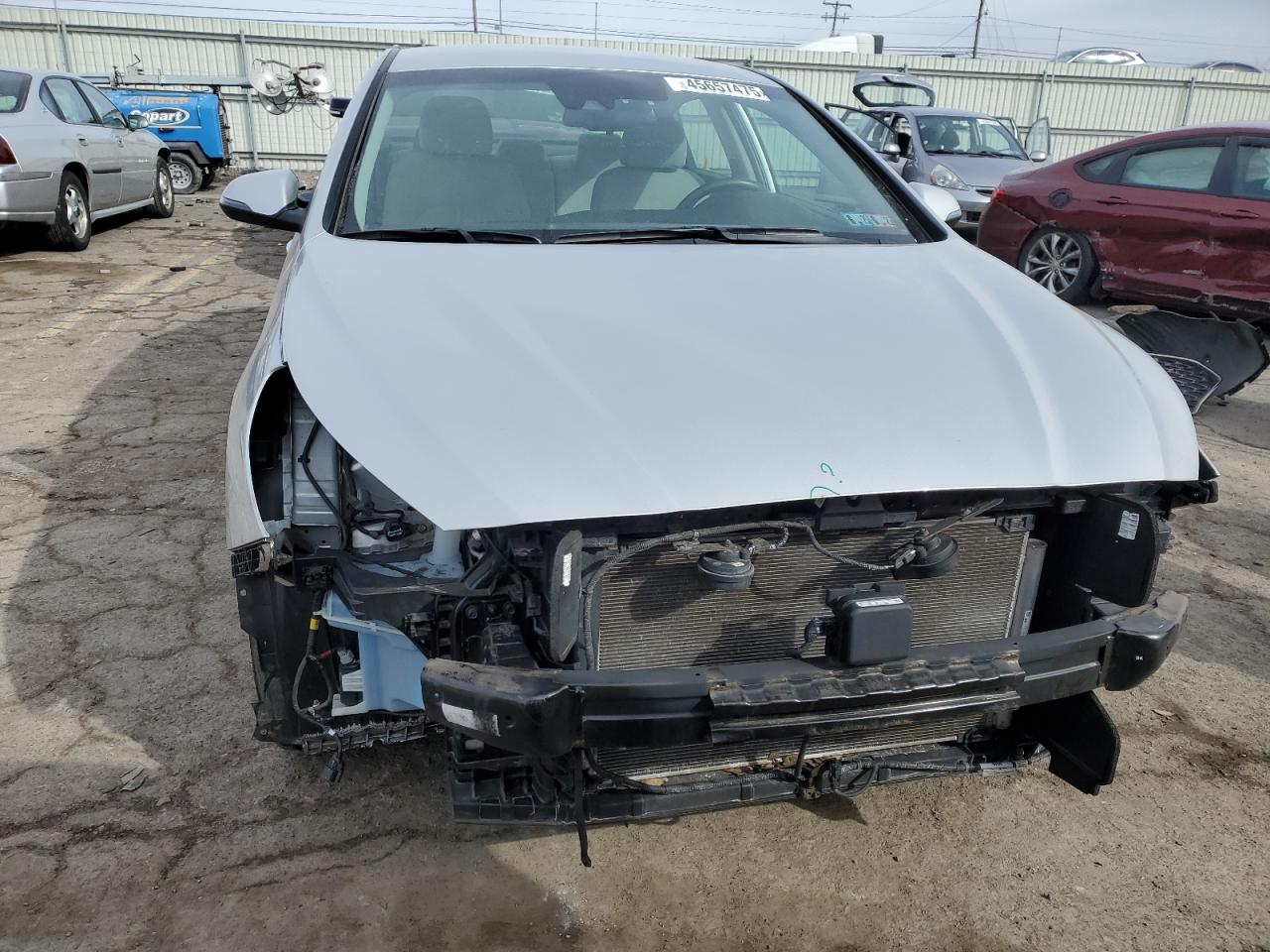 2019 Hyundai Sonata - Image 5