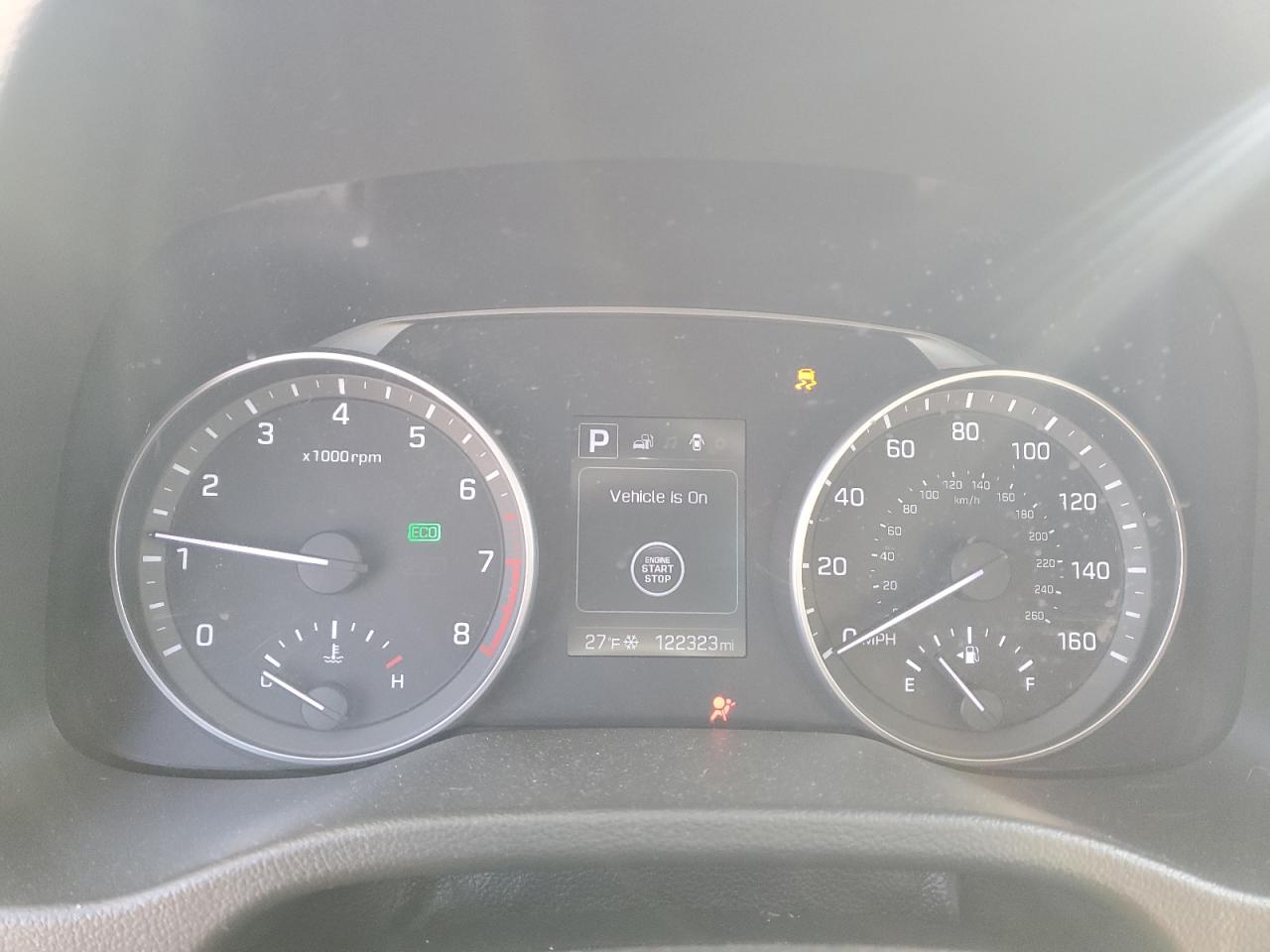 2017 Hyundai Elantra - Image 9