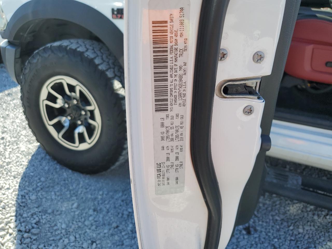 2016 RAM 1500 - Image 13