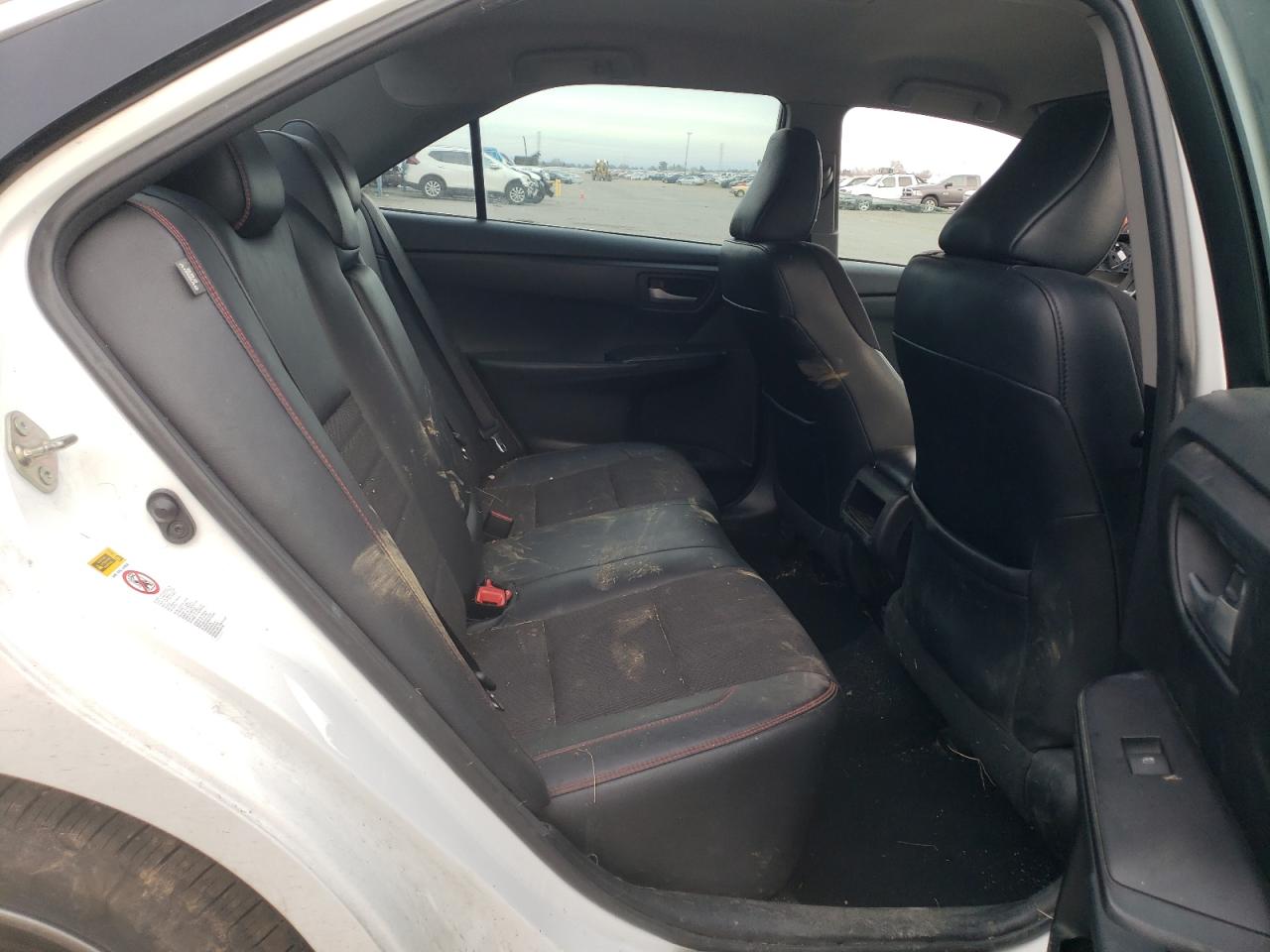2017 Toyota Camry - Image 10