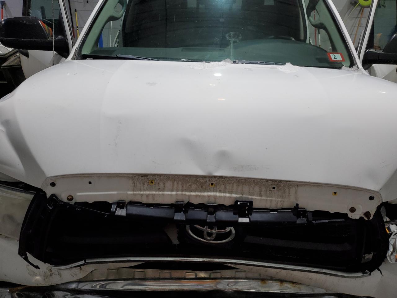 2011 Toyota Tundra - Image 11