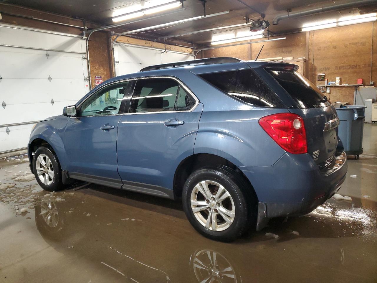 2011 Chevrolet Equinox - Image 2