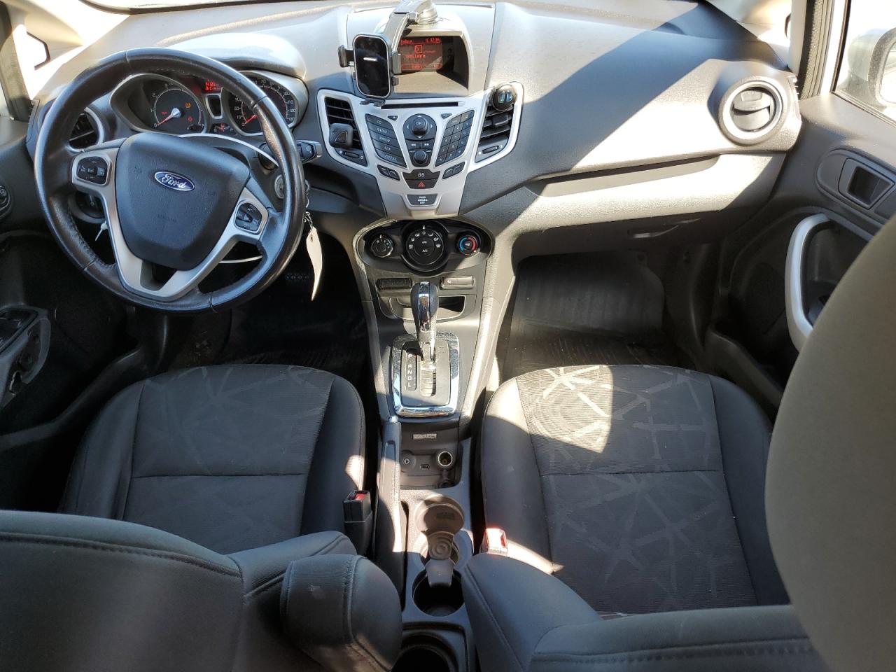 2013 Ford Fiesta - Image 8