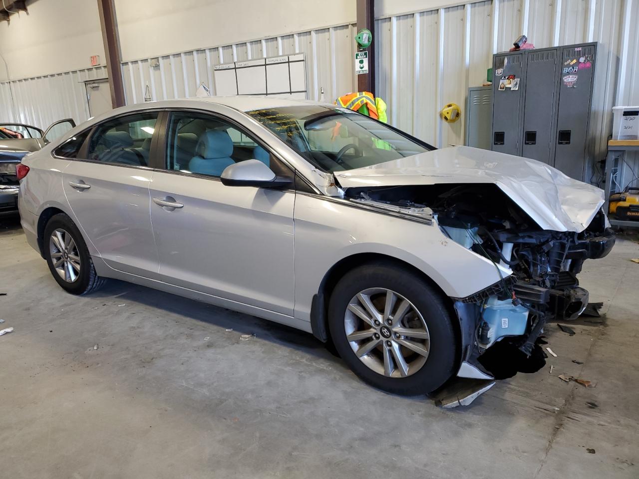 2016 Hyundai Sonata - Image 4