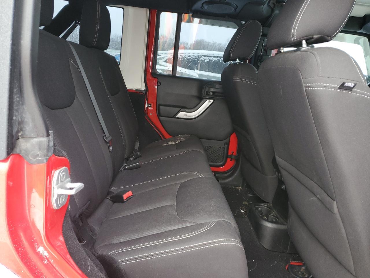2014 Jeep Wrangler - Image 11