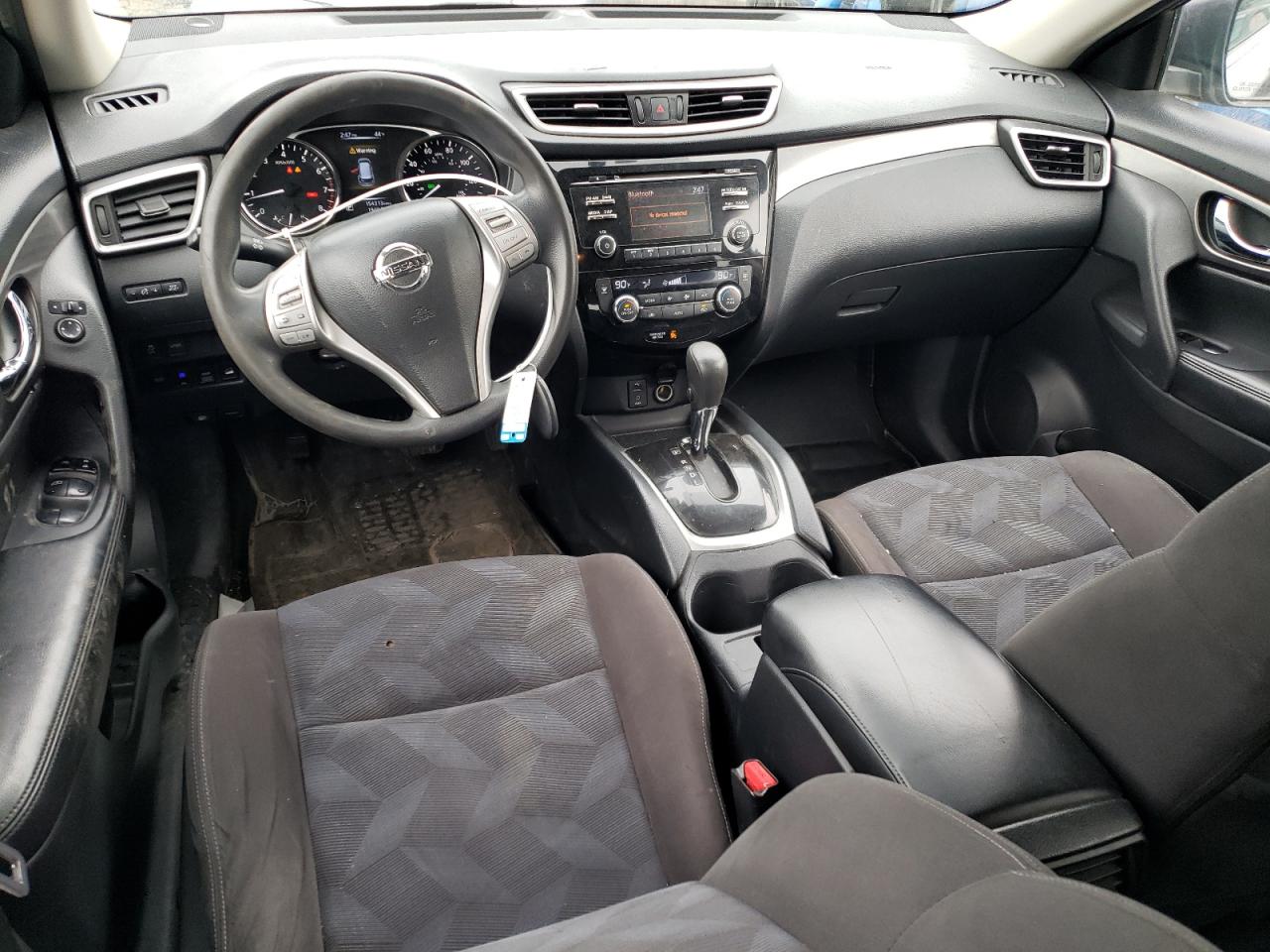 2015 Nissan Rogue - Image 8