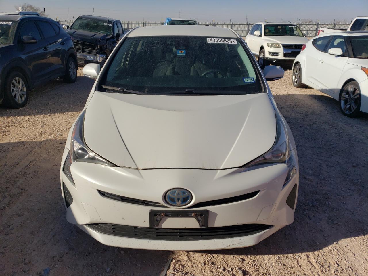 2017 Toyota Prius - Image 5