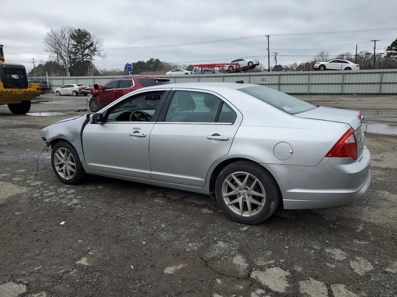 2011 Ford Fusion - Image 2