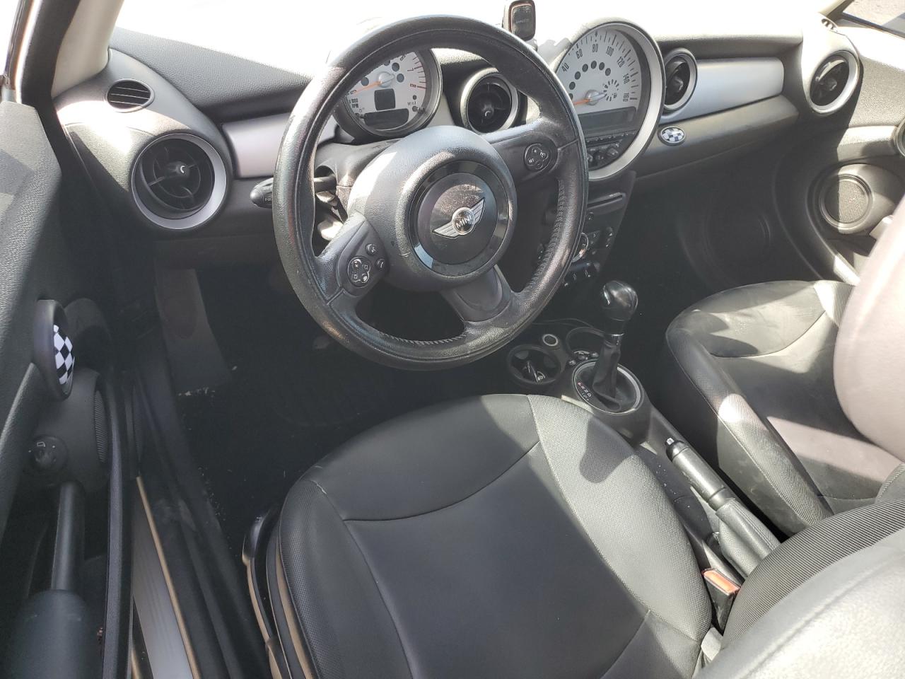 2013 MINI Cooper - Image 8