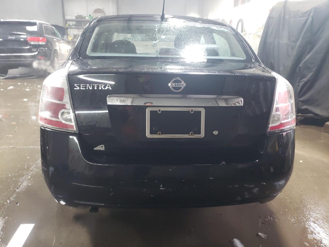 2010 Nissan Sentra - Image 6