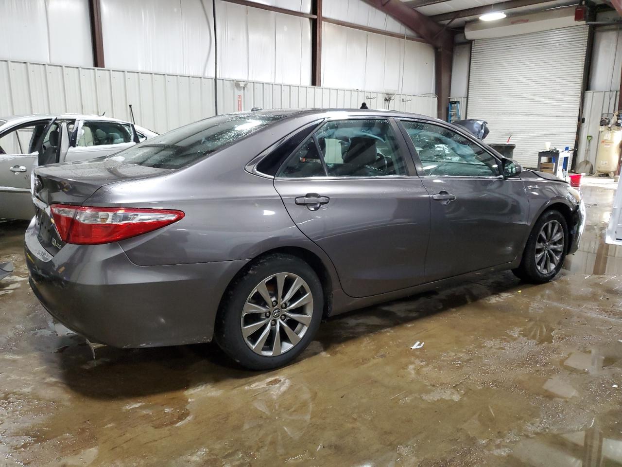 2015 Toyota Camry - Image 3