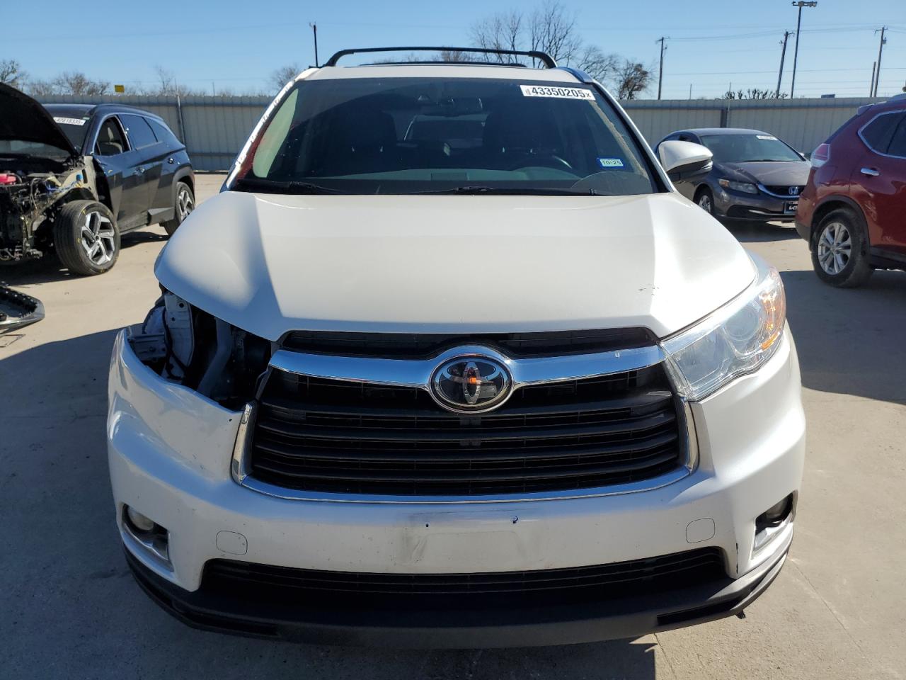 2015 Toyota Highlander - Image 5