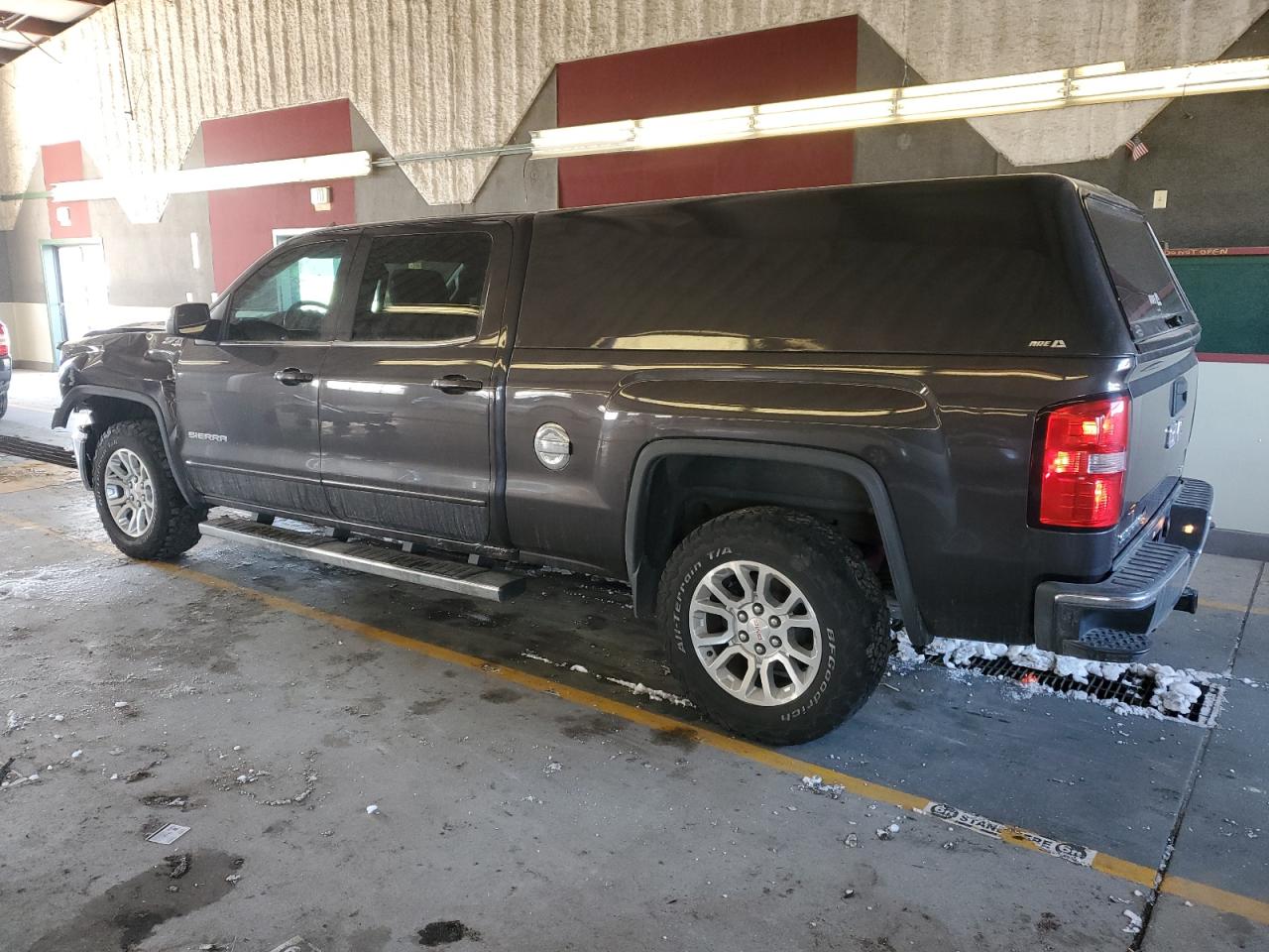 2014 GMC Sierra - Image 2