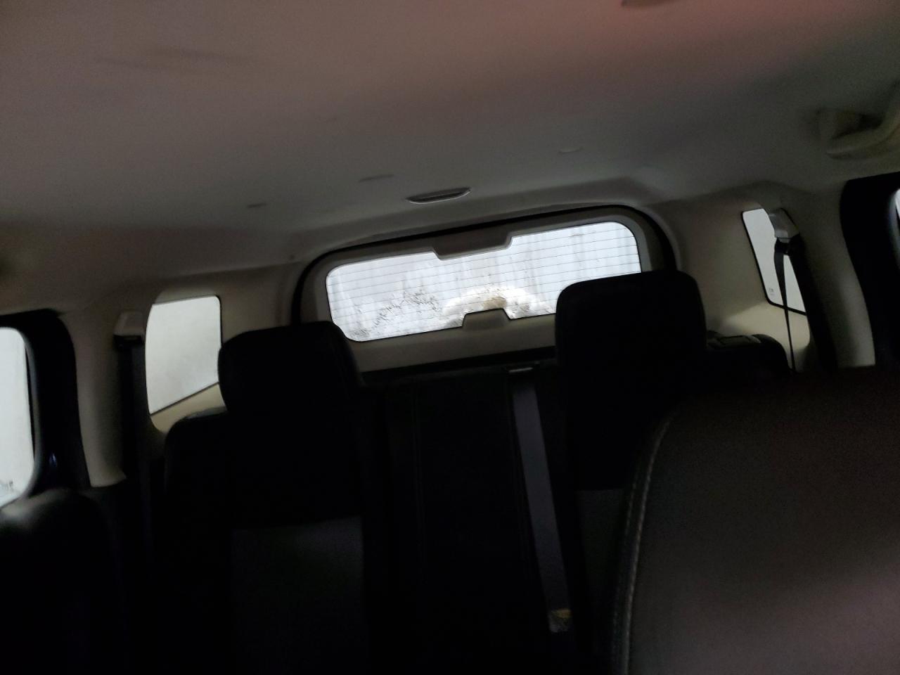 2006 Hummer H3 - Image 10