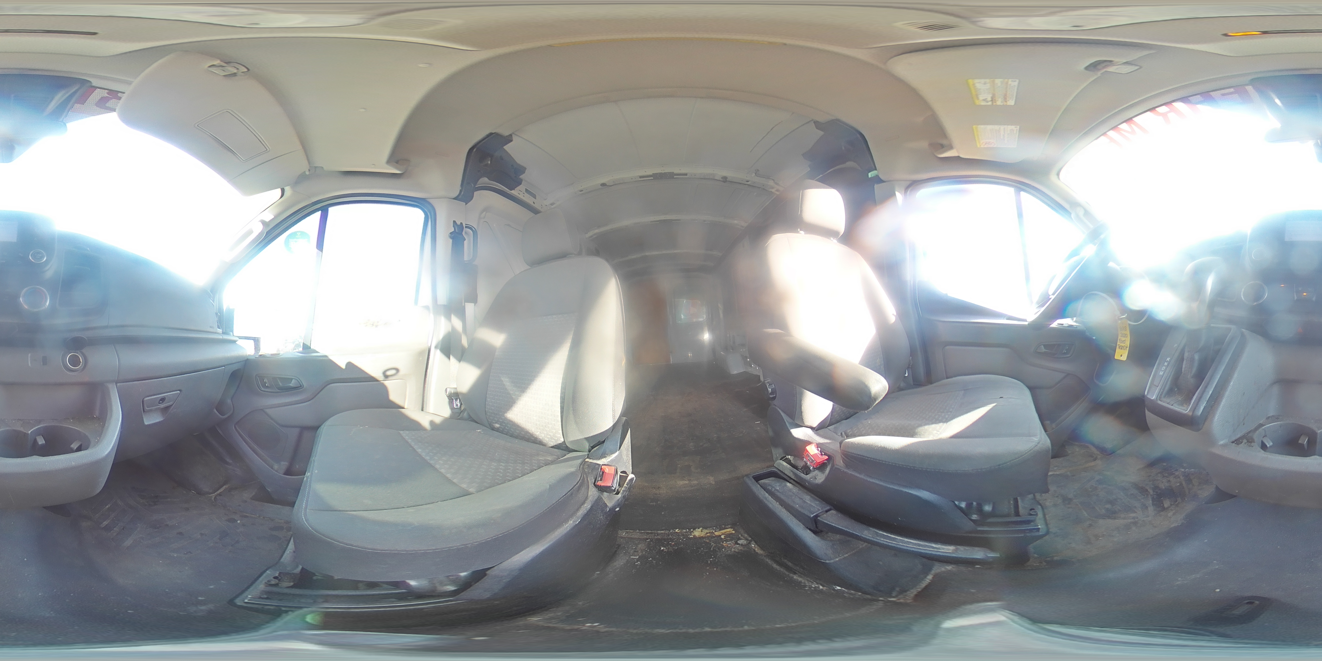 2020 Ford Transit - Image 13