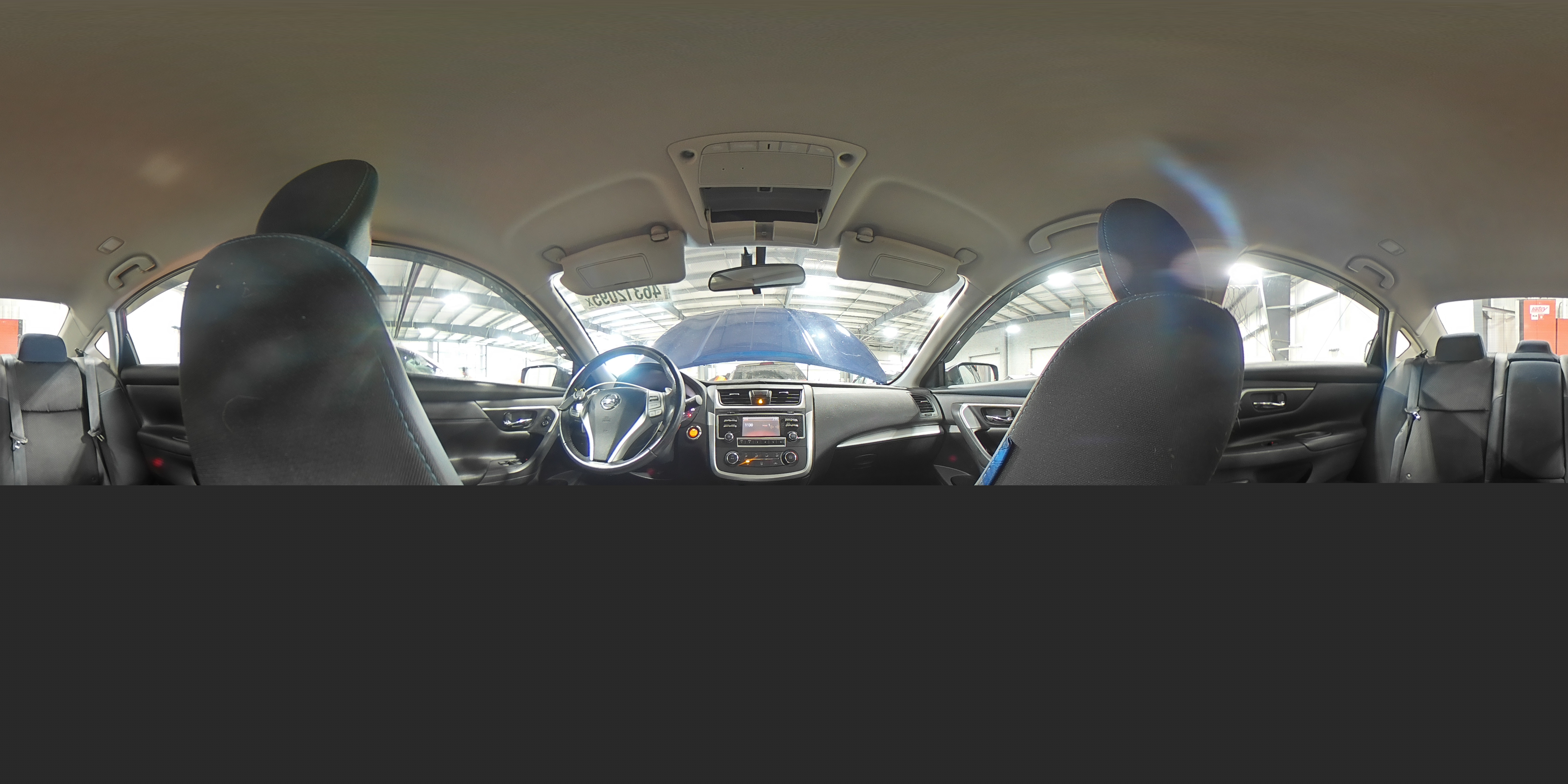 2017 Nissan Altima - Image 15