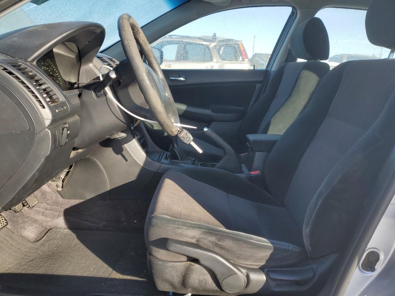 2003 Honda Accord - Image 7