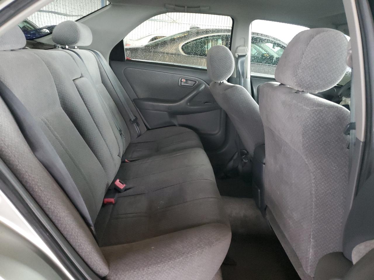 2000 Toyota Camry - Image 10
