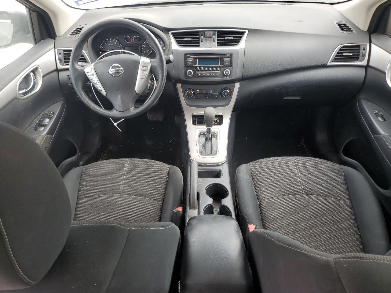 2015 Nissan Sentra - Image 8